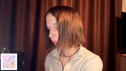 Molly online show from November 1, 6:23 pm