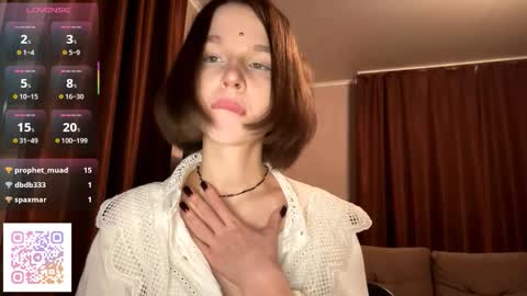 Molly online show from October 25, 7:43 pm