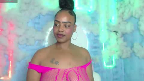 gigimle online show from April 22, 5:54 pm