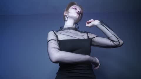        im expecting 350 thumbs up on my altar   online show from March 7, 10:10 pm