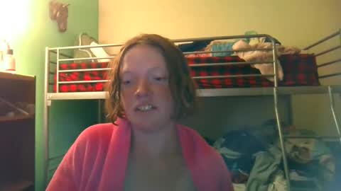 Snapshot of ginger_unicorn21 chatting on October 29, 3:55 am ginger_unicorn21 online show from October 29, 3:55 am