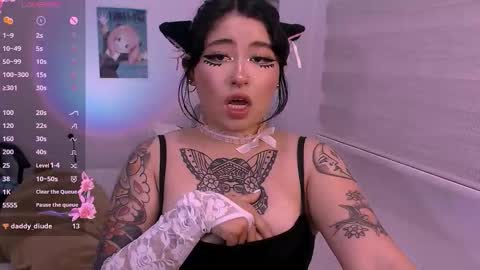 ginmeowuwu online show from September 29, 6:35 pm