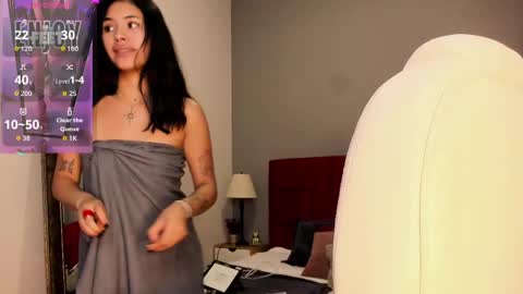 Giovanna  online show from October 4, 8:20 am