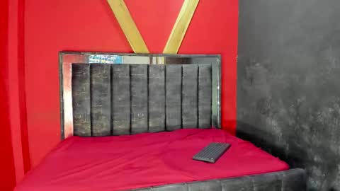 girl_mature_sex online show from November 19, 1:44 pm