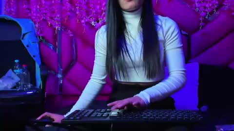 gisell_squirt online show from October 25, 12:02 pm