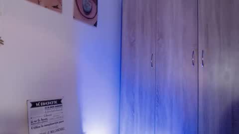 Nice to meet you my name is Heyli  online show from December 3, 11:40 pm