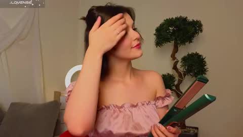 Snapshot of gladysacreman chatting on March 6, 3:02 am Michelle online show from March 6, 3:02 am
