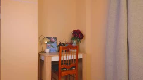 Call me Daisy online show from October 26, 4:19 am