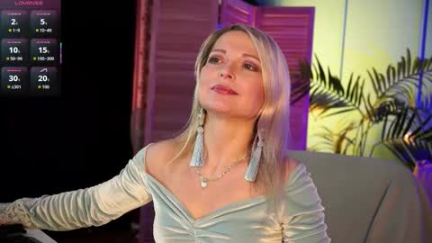 Snapshot of gloria_lovely chatting on September 23, 11:08 am Gloria online show from September 23, 11:08 am
