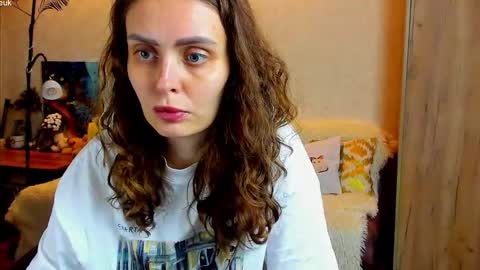 Gloria Wood online show from October 15, 8:33 pm