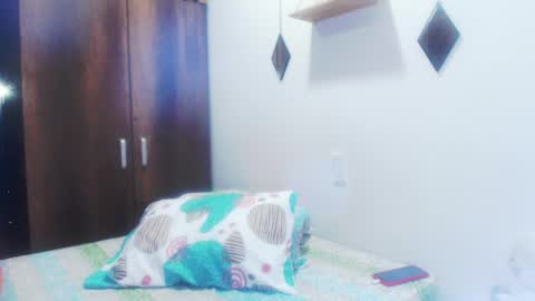 gloriawhitte7 online show from January 8, 10:26 am