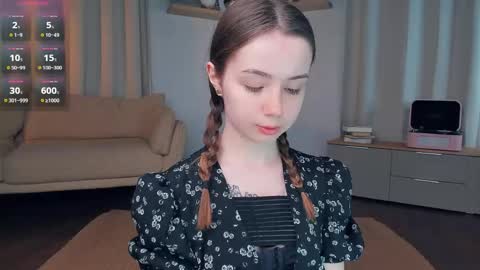 Ann Eliz and Gigi online show from May 10, 8:11 pm