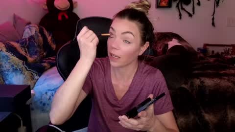 Snapshot of goddess_of_mars chatting on January 30, 3:08 pm Patricia Mars Goddess of Mars twitter thegoddessmindy online show from January 30, 3:08 pm