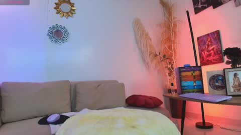 Snapshot of goddess_victoria44 chatting on October 20, 3:04 pm Victoria Ocaso online show from October 20, 3:04 pm