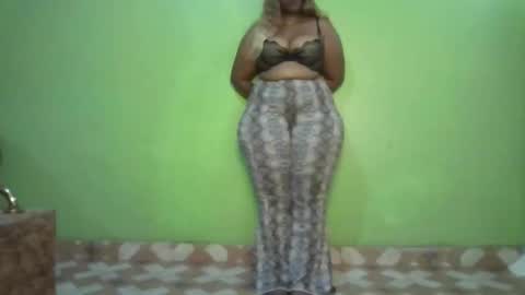 Snapshot of goddessebon chatting on September 18, 11:42 am shasha big online show from September 18, 11:42 am