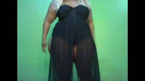 Snapshot of goddessebon chatting on September 9, 11:10 am shasha big online show from September 9, 11:10 am