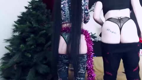 Snapshot of goddessgeorgia chatting on December 14, 5:47 pm Goddess Georgia online show from December 14, 5:47 pm
