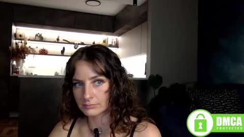 goddessmiamuse online show from November 3, 10:25 pm