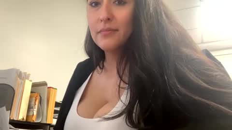 GoddessxxRosexx online show from January 29, 1:37 am