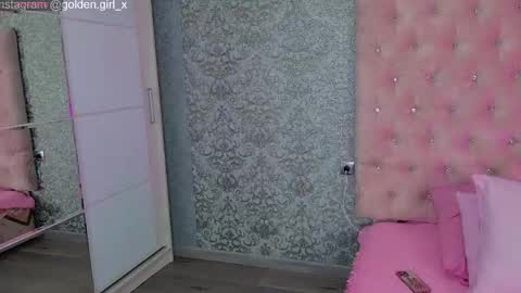 golden girl   online show from April 15, 8:15 am