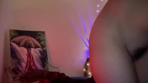 Snapshot of goldengirlcartierxo chatting on January 17, 5:00 am Goldengirlcartier online show from January 17, 5:00 am