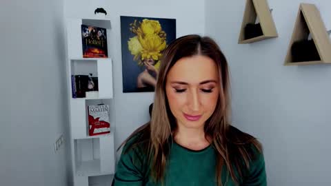 Olivia online show from November 26, 7:48 pm