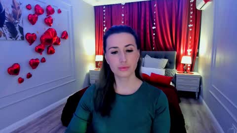 Olivia online show from February 6, 3:10 am