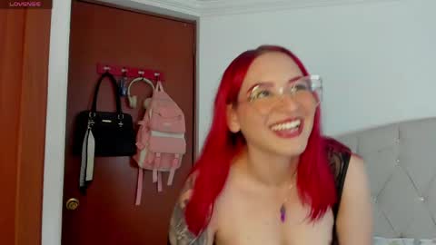 Kate  online show from April 30, 11:08 pm