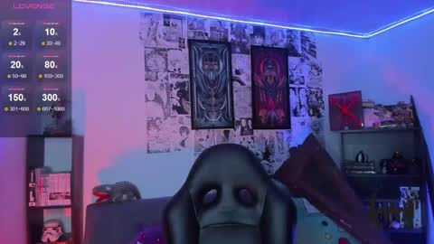 Snapshot of goth_stein chatting on September 10, 3:06 am Engel Please help me to reach 50 thumbs up online show from September 10, 3:06 am
