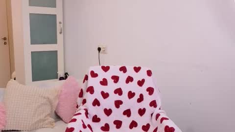 Snapshot of grace_autumn_mood chatting on September 23, 6:00 am grace_autumn_mood online show from September 23, 6:00 am