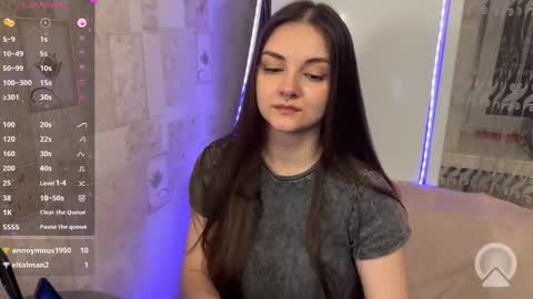 Grace Brown online show from May 15, 11:18 pm