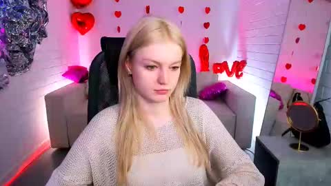 Snapshot of graceglamour chatting on March 11, 5:13 am Grace Glamour online show from March 11, 5:13 am