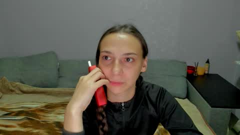 Anna online show from December 22, 1:36 pm