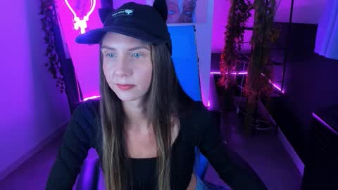 Snapshot of graycewild chatting on September 12, 11:50 am GrayceWild online show from September 12, 11:50 am