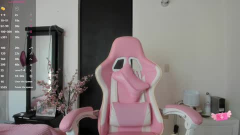 Snapshot of greeicywells chatting on January 15, 1:20 pm Greeicy online show from January 15, 1:20 pm