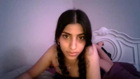 greencheek0 online show from November 2, 2:26 am