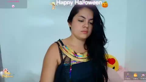 greicy_rouse online show from October 31, 4:00 pm