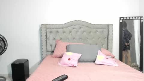 guadalupeclak online show from November 30, 7:40 pm