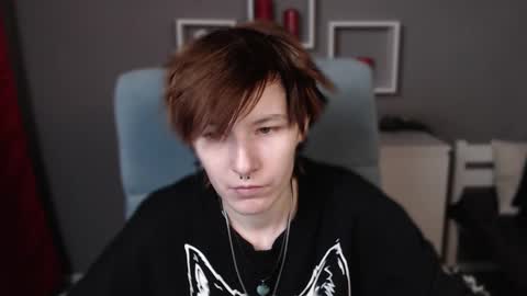 guitarandangell online show from November 19, 5:29 am