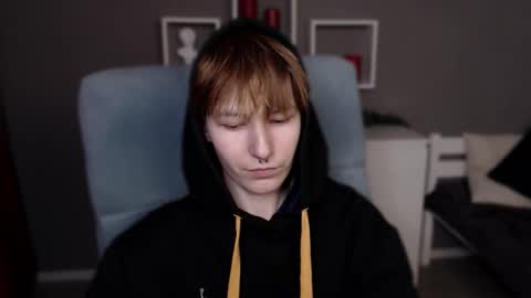 guitarandangell online show from February 26, 2:38 pm