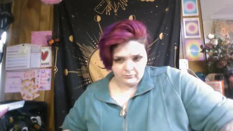 Goddess Fe online show from February 6, 4:10 pm