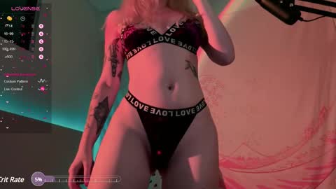 Lana online show from February 13, 7:10 pm