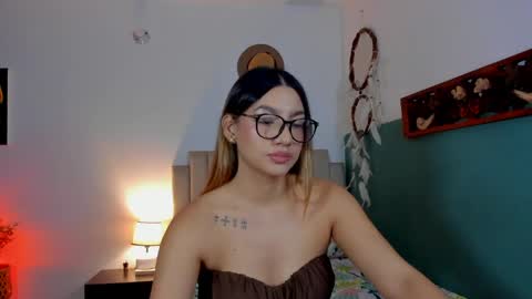 Paulina  online show from June 6, 4:19 am
