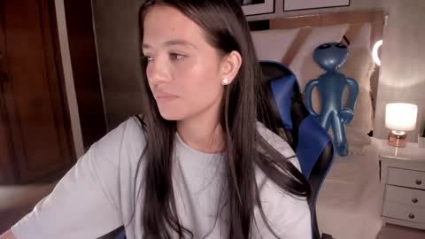 haathorx online show from February 8, 10:01 pm