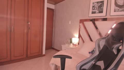 haathorx online show from September 23, 2:15 pm