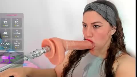 Snapshot of hade_cute2 chatting on March 4, 4:52 pm hade_cute2 online show from March 4, 4:52 pm