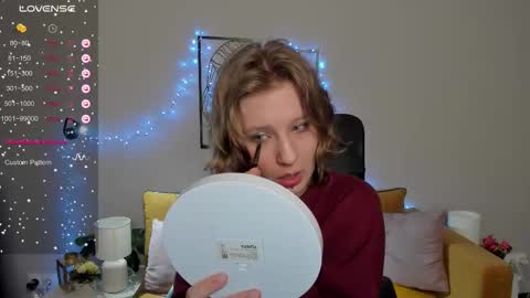 Hailey online show from October 4, 8:53 am