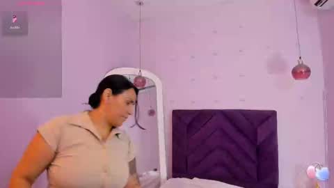 Hailey online show from February 28, 11:58 am