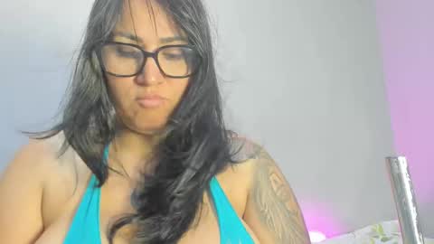 Hailey online show from March 8, 10:41 am