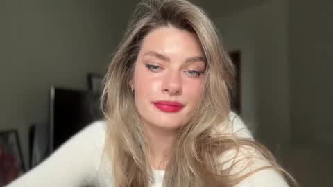 Snapshot of haley_rune chatting on October 16, 10:18 am haley_rune online show from October 16, 10:18 am